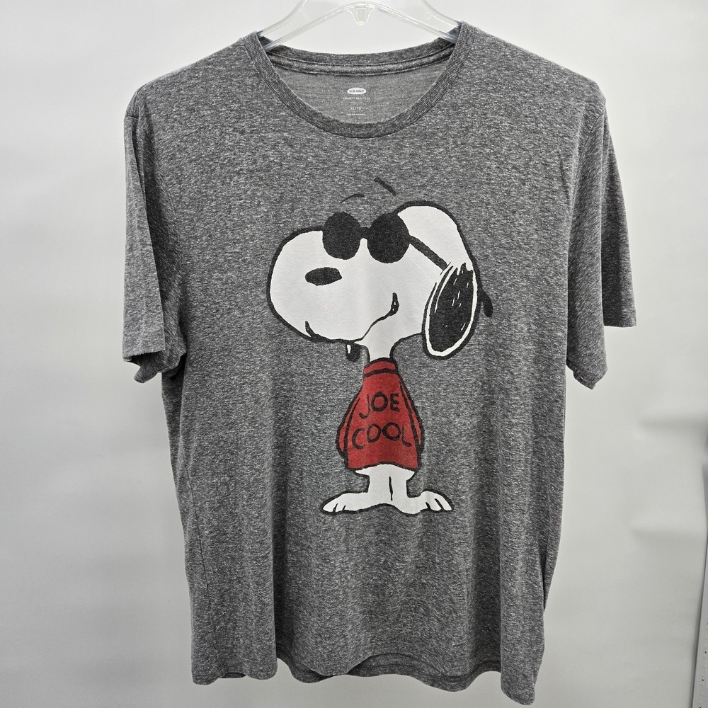 Old Navy Collectabilitees Snoopy Joe Cool Gray T-Shirt Men's Size XL Peanuts